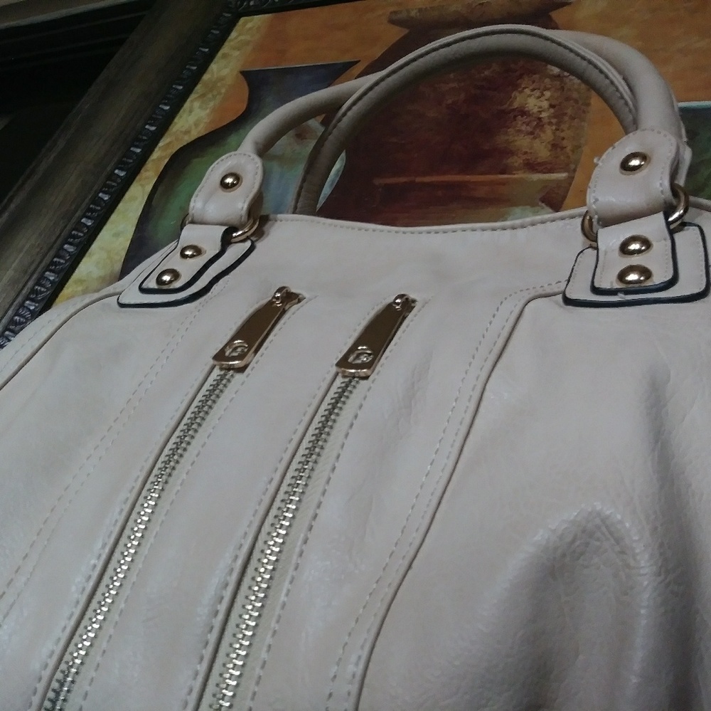 Beige Handbag-🆕 New Satchel